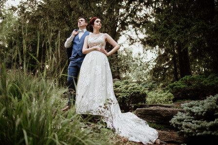 Centre de la Nature Laval wedding photo; John KOO Photography; Katherine and Thomas's Montreal wedding photographer; Montreal Greek Orthodox and Christian wedding; Montreal wedding photo; Saint Philip's Anglican Church;