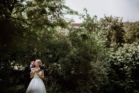 Ritz Carleton Hotel Montreal wedding venue, Montreal Persian wedding photographer, Montreal Wedding Photography, Westmount park wedding photos