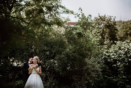 Ritz Carleton Hotel Montreal wedding venue, Montreal Persian wedding photographer, Montreal Wedding Photography, Westmount park wedding photos
