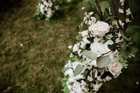 Montreal wedding Photographer; Montreal wedding photo; Carrie Ma officiant; Charlotte Flannery MUA hair stylist; FSEV wedding officiant; Jamie and Newton's wedding; John KOO Photography; Kristina Chan desserts; Longueuil wedding; Oxide design florist