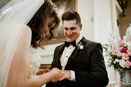 Montreal wedding photographer; John KOO Photography; Lubov and Jonathan's wedding; Montreal wedding photo; Prima Luna restaurant reception hall; St. Rose of Lima church Laval; wedding photography; Église Sainte-Rose-de-Lima Laval