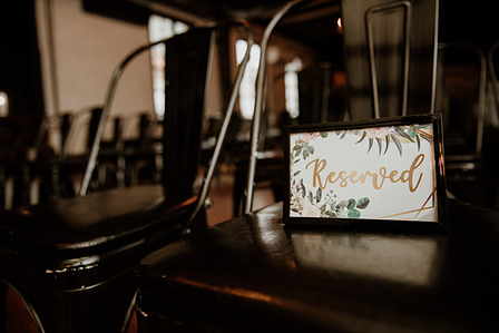 Montreal wedding photographer, L'Auberge Saint-Gabriel wedding, Le Coeur Bohème wedding planner, Montreal elopement photographer, Montreal engagement photographer