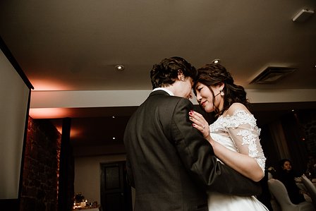 Montreal Wedding photographer, Hotel Nelligan wedding, Old Montreal wedding, MTL wedding photo, American Japanese wedding, Winter wedding