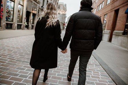 Montreal couple's anniversary portrait photoshoot, High school sweethearts photography, Montreal Portrait photographer, Old Montreal photo session