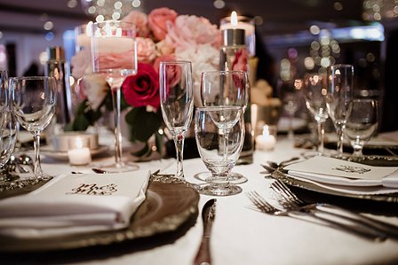 Montreal wedding photographer; John KOO Photography; Lubov and Jonathan's wedding; Montreal wedding photo; Prima Luna restaurant reception hall; St. Rose of Lima church Laval; wedding photography; Église Sainte-Rose-de-Lima Laval