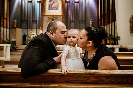 Montreal baptism photographer, Montreal Catholic Church baptism, Paroisse Consolata Mtl baptism, Our Lady of Consolation church baptism, Montreal family events photographer