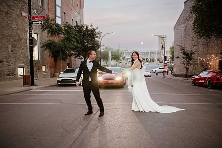 Montreal wedding Photographer;  Saint Ephrem Syriaque Catholique Laval wedding; Natacha and Jim's wedding; Old Montreal wedding photo; Syrian church wedding; Église St-Ephrem; John KOO Photography