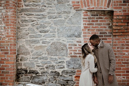 Biana Rosa singer; Ed Sheeran Perfect cover; John KOO Photography; Leon Bridges Beyond cover; MTL surprise marriage proposal photo; Montreal Surprise proposal photographer; Nelligan hotel reception venue; Notre Dame Basilica surprise proposal; Old MTL