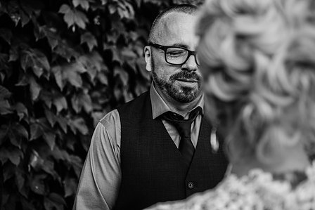 Chateau Ramezay wedding venue photo Montreal, Courtyard wedding. Montreal wedding photographer, Melanie and Robert's Montreal elopement photographer. Melanie and Robert's Montreal wedding, Montreal Wedding Photography.