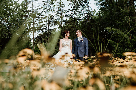 Centre de la Nature Laval wedding photo; John KOO Photography; Katherine and Thomas's Montreal wedding photographer; Montreal Greek Orthodox and Christian wedding; Montreal wedding photo; Saint Philip's Anglican Church;