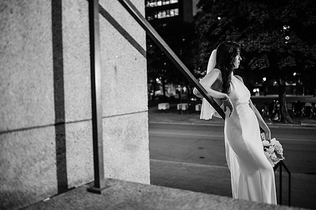 Montreal wedding Photographer;  Saint Ephrem Syriaque Catholique Laval wedding; Natacha and Jim's wedding; Old Montreal wedding photo; Syrian church wedding; Église St-Ephrem; John KOO Photography