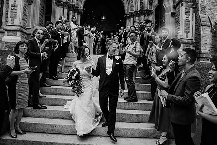 montreal wedding photo, Montreal wedding photographer, Montreal engagement photography, photographe mariage Montreal, St. George Angelican church, Auberge Vieux Port reception hall Montreal