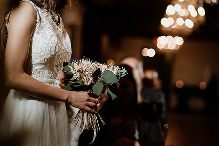 Montreal wedding Photographer; Auberge Saint Gabriel wedding Montreal; John KOO Photography; MTL wedding photography; Marwa and Stephane's wedding; Montreal intimate wedding photographer; Old Montreal wedding; Photographe de mariage Montreal