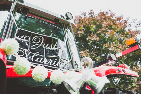Montreal wedding photographer, Photographe mariage, Farm wedding photo