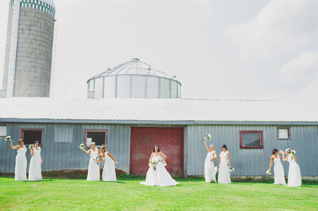 Montreal wedding photographer, Photographe mariage, Farm wedding photo