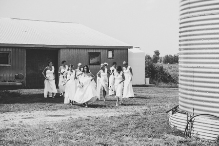Montreal wedding photographer, Photographe mariage, Farm wedding photo