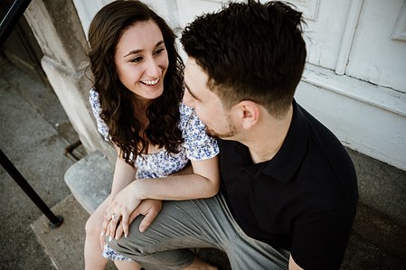 Old Montreal Surprise Proposal; Rebecca and Frank's Montreal surprise proposal photographer; Surprise marriage proposal photographer MTL; Surprise proposal photo in Montreal; surprise proposal photography Old Montreal