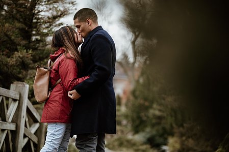 Botanical gardens surprise proposal; John KOO Photography; Lorena and Christian's Montreal surprise proposal photographer; MTL surprise marriage proposal photo; Montreal Botanical Gardens portraits