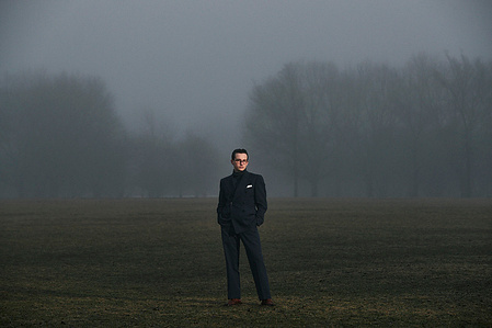 Environmental portrait of Zoë Vulgamott surrounded by fog in Chicago Illinois. 