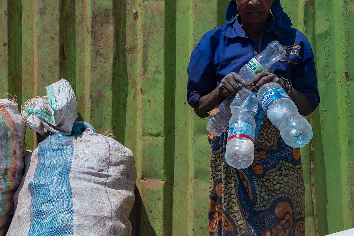 Rwanda's plastic revolution: a nation united against pollution
Rwanda's Plastic Revolution: A Nation's Quest for a Sustainable Future