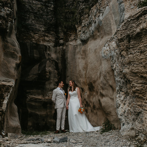 Location Assistance: I can help you find the best spots in Lake Como and Milan for stunning photos.