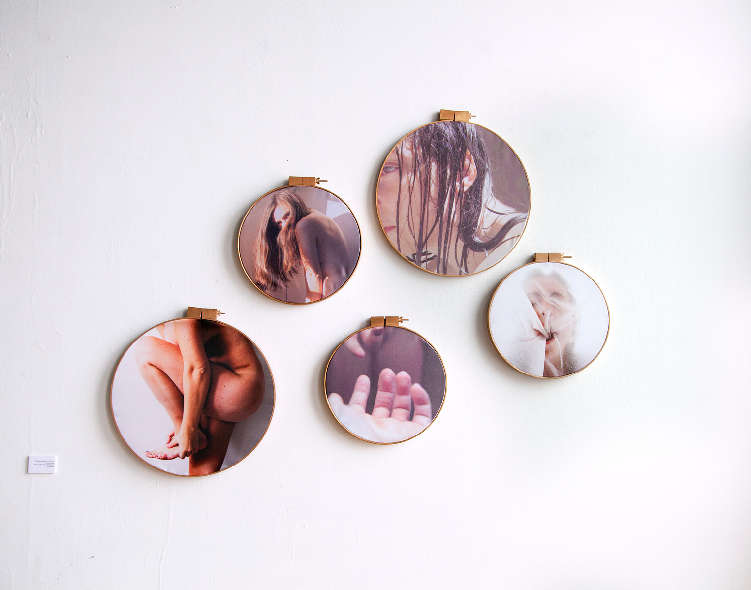 hannah altman, fabric, textile, photograph, photography, self portrait, feminism, body, silk