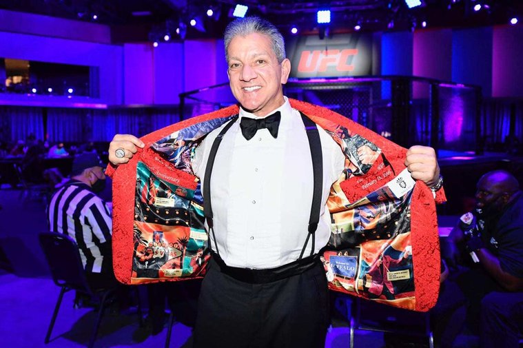 Famed, UFC announcer Bruce Buffer.