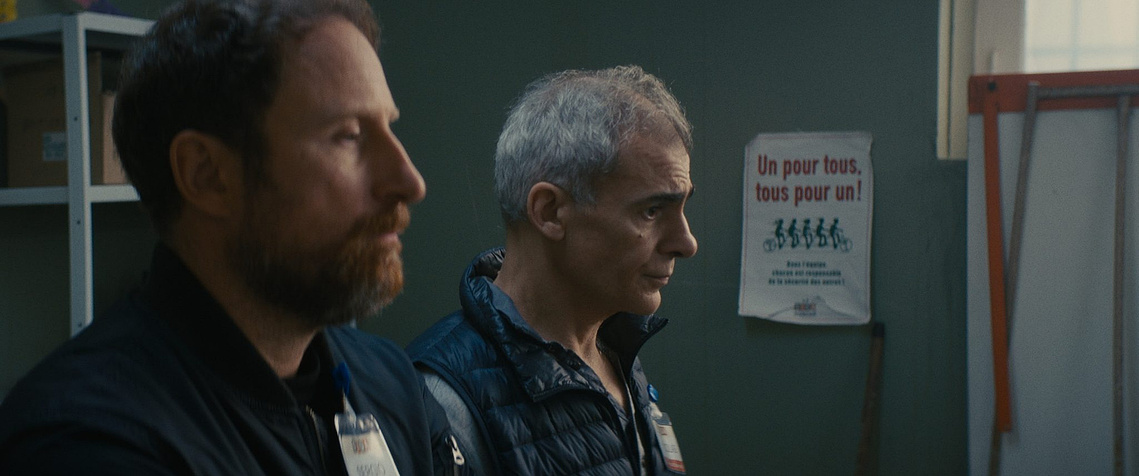 Etienne Guillou-Kervern & Bernard Gabay side by side, La Pie Voleuse (2024), dir. C. Luizard — cinematography Victor Zyński
