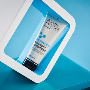 Superfacialist for men Hyaluronic acid day moisturiser. Photographed and styled by cosmetic photographer Tom Hargreaves in his studio in Exeter, Devon