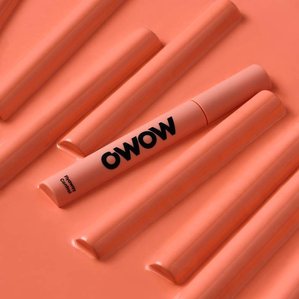 OWOW (now ANSWR) flyaway control hair product. Photographed and styled by cosmetic photographer Tom Hargreaves in his studio in Exeter, Devon