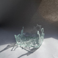12.2 | 3mm float glass, kiln, plaster, mould, pen, pencil, marker, tracing paper | 06.02.2023 - tbc. | glass art work, constructivism, glass artist based in uk, from hong kong, new materialism, vitality, destruct and reconstruct, entropy