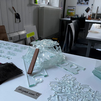 7.2 on 14.02.2023 | float glass sculpture object | doryeek