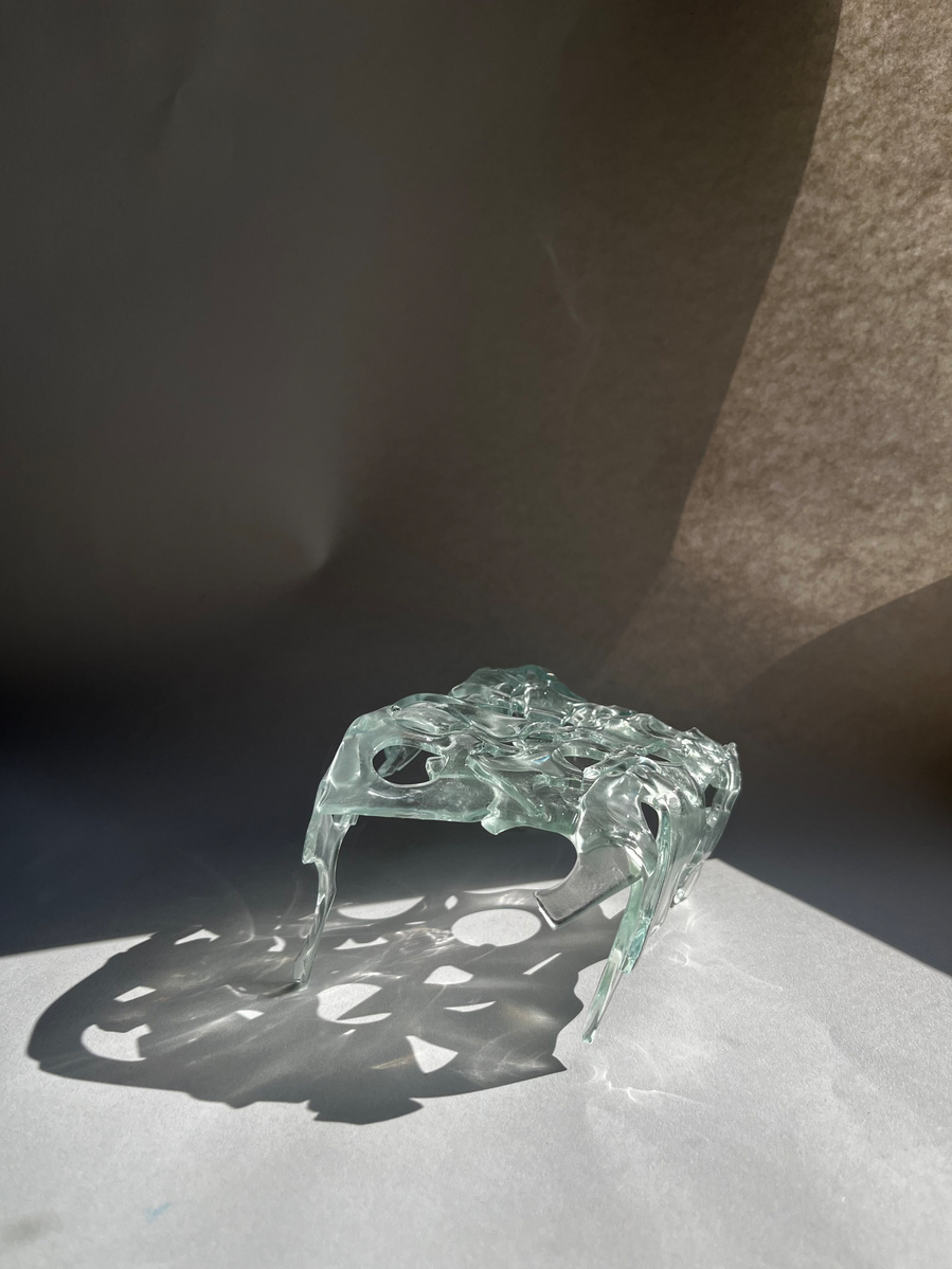 12.2 | 3mm float glass, kiln, plaster, mould, pen, pencil, marker, tracing paper | 06.02.2023 - tbc. | glass art work, constructivism, glass artist based in uk, from hong kong, new materialism, vitality, destruct and reconstruct, entropy