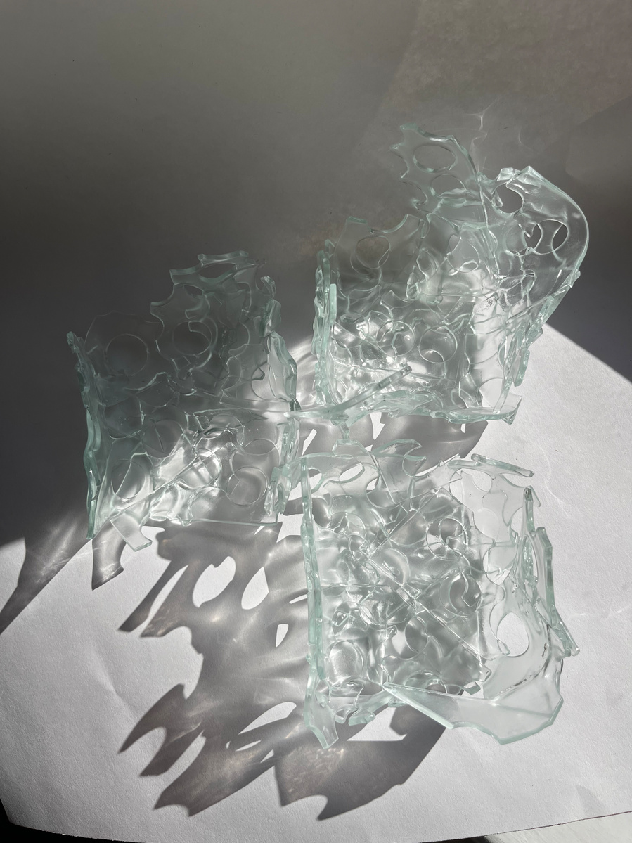 12.2 | 3mm float glass, kiln, plaster, mould, pen, pencil, marker, tracing paper | 06.02.2023 - tbc. | glass art work, constructivism, glass artist based in uk, from hong kong, new materialism, vitality, destruct and reconstruct, entropy