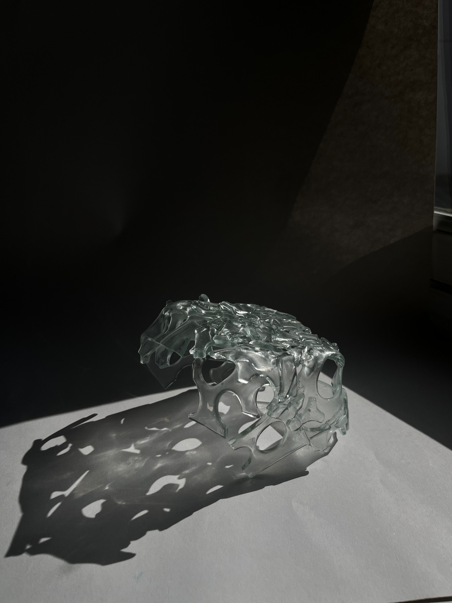 12.2 | 3mm float glass, kiln, plaster, mould, pen, pencil, marker, tracing paper | 06.02.2023 - tbc. | glass art work, constructivism, glass artist based in uk, from hong kong, new materialism, vitality, destruct and reconstruct, entropy
