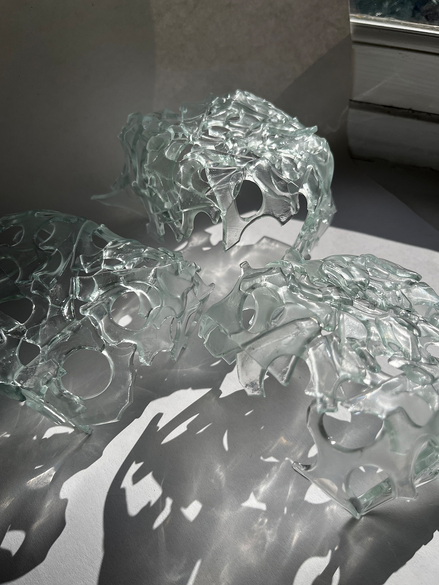 12.2 | 3mm float glass, kiln, plaster, mould, pen, pencil, marker, tracing paper | 06.02.2023 - tbc. | glass art work, constructivism, glass artist based in uk, from hong kong, new materialism, vitality, destruct and reconstruct, entropy
