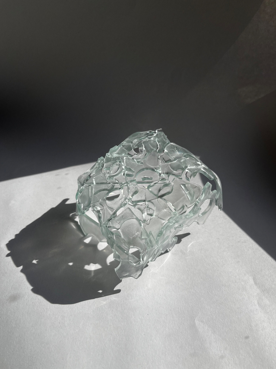 12.2 | 3mm float glass, kiln, plaster, mould, pen, pencil, marker, tracing paper | 06.02.2023 - tbc. | glass art work, constructivism, glass artist based in uk, from hong kong, new materialism, vitality, destruct and reconstruct, entropy