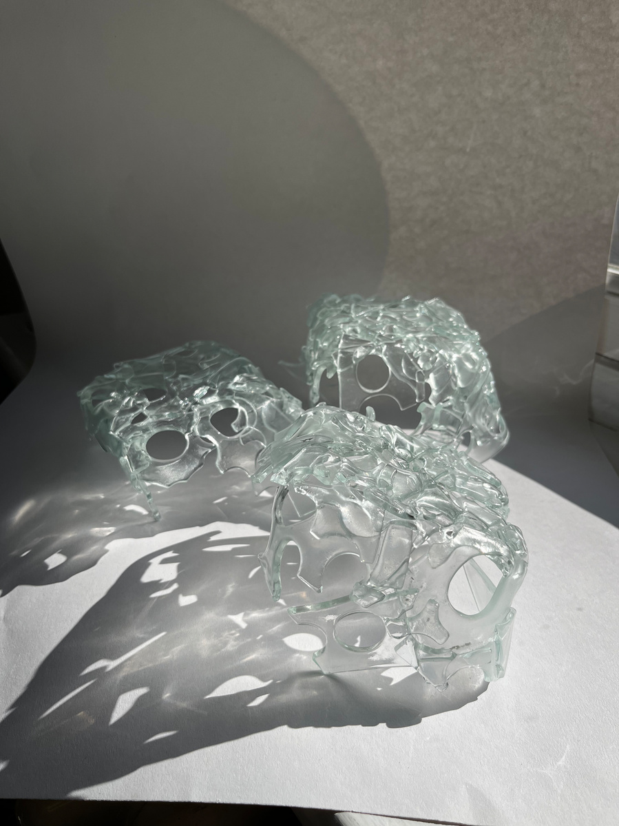 12.2 | 3mm float glass, kiln, plaster, mould, pen, pencil, marker, tracing paper | 06.02.2023 - tbc. | glass art work, constructivism, glass artist based in uk, from hong kong, new materialism, vitality, destruct and reconstruct, entropy