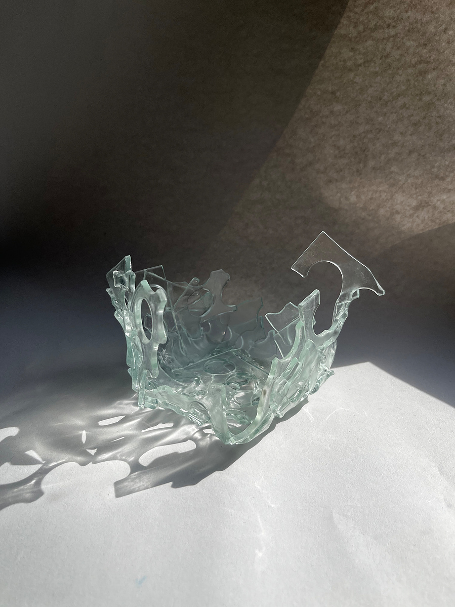 12.2 | 3mm float glass, kiln, plaster, mould, pen, pencil, marker, tracing paper | 06.02.2023 - tbc. | glass art work, constructivism, glass artist based in uk, from hong kong, new materialism, vitality, destruct and reconstruct, entropy