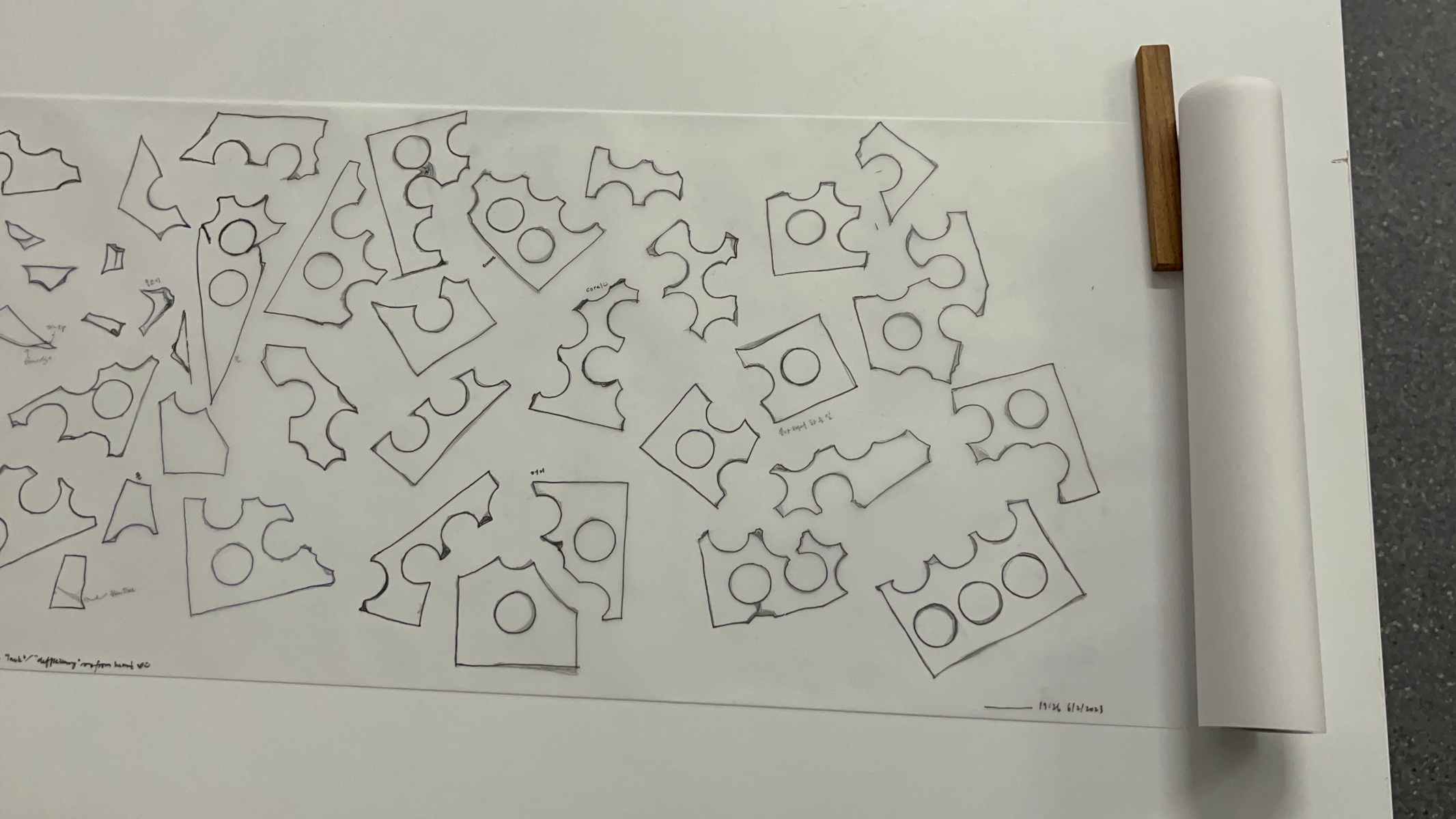 12.2 o3 | pen, pencil,  marker, tracing paper | 06.02.2023 | doryeek