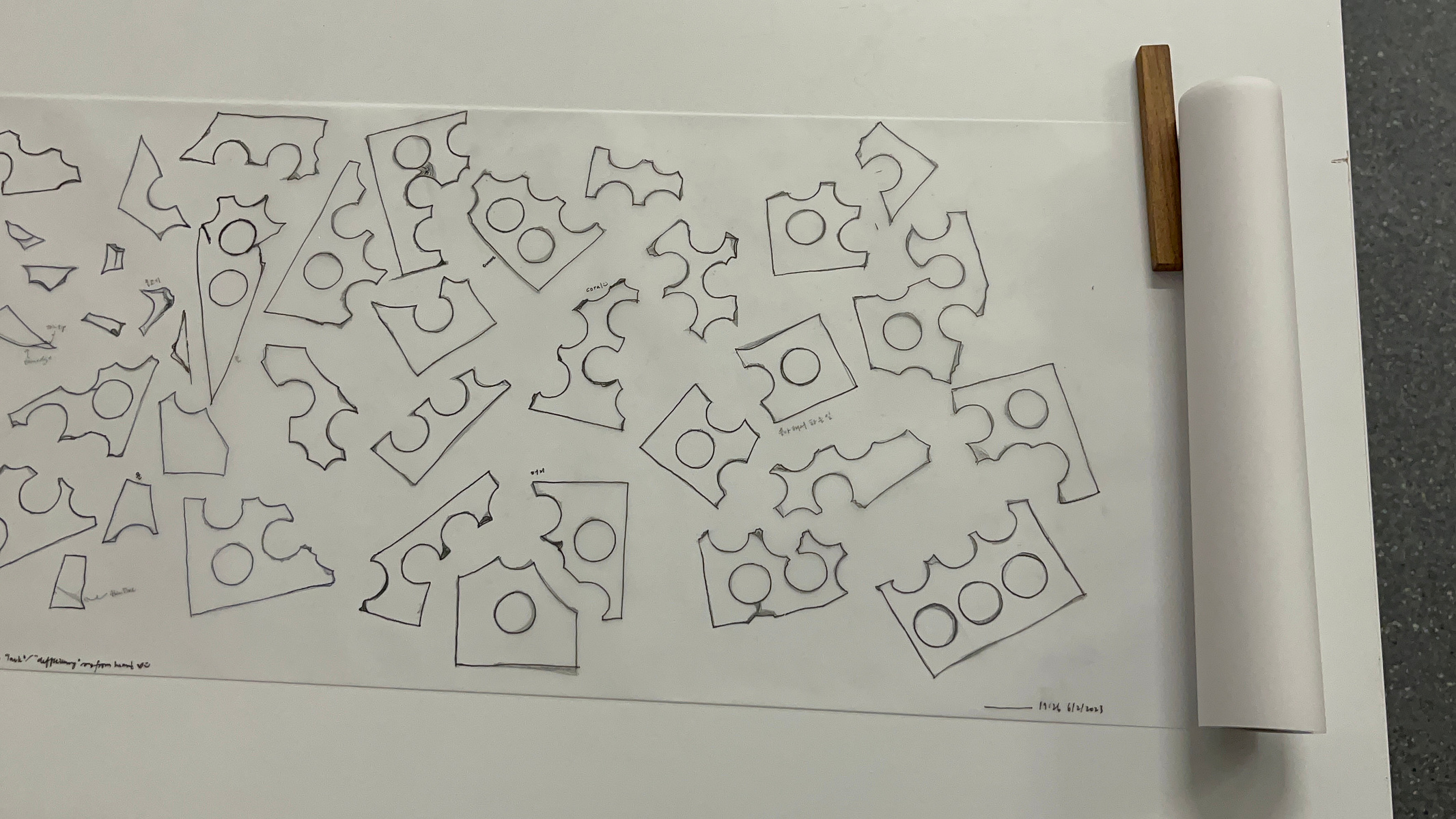 12.2 o3 | pen, pencil,  marker, tracing paper | 06.02.2023 | doryeek