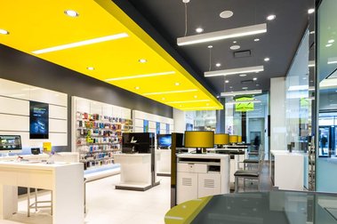 Photo architecturale d'une boutique Vidéotron à Montréal