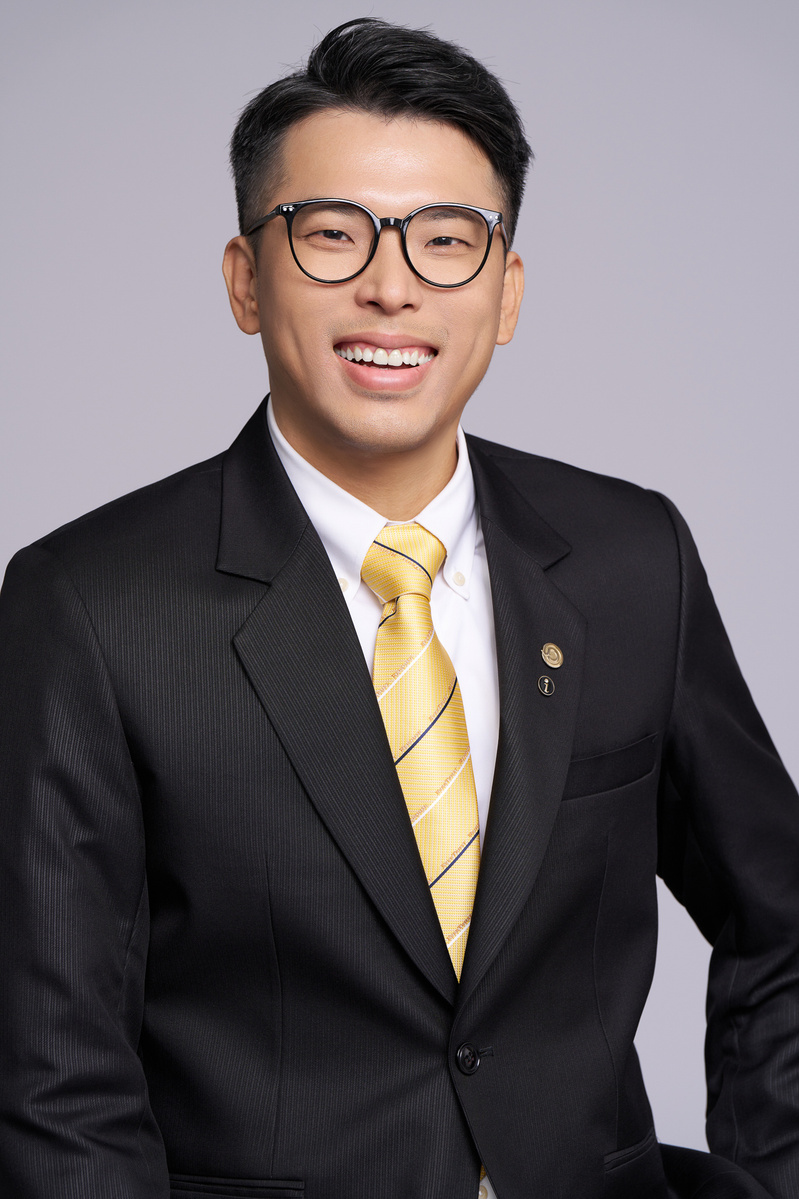 房屋仲介專業形象照名片