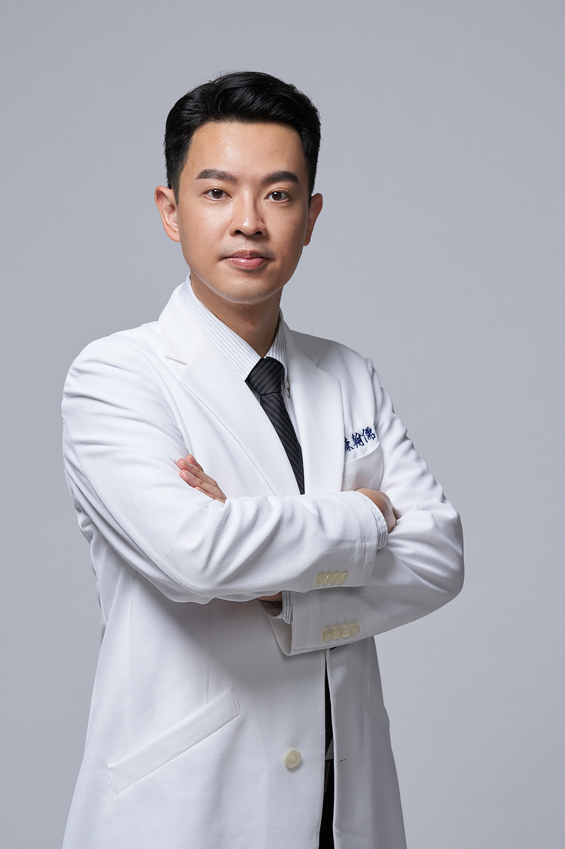 昍業國際聯合法律事務所 主持律師 葉鞠萱律師形象照