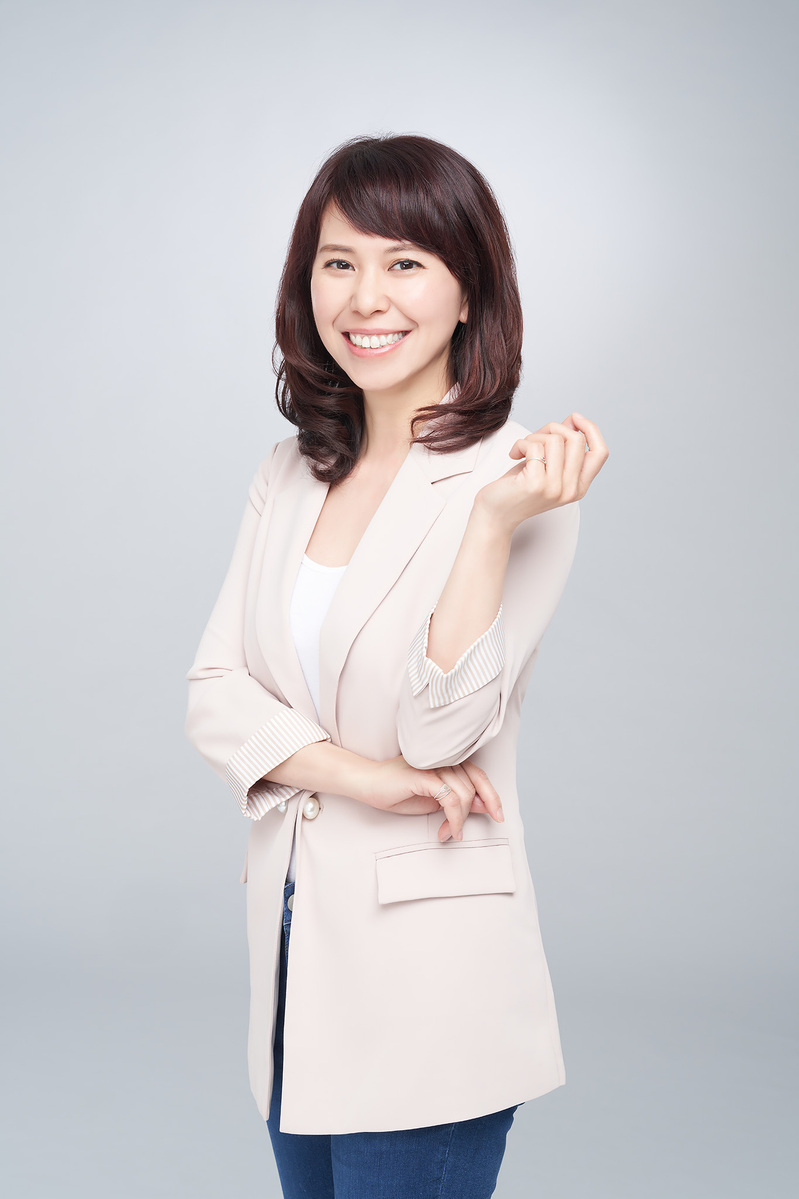 全美診所 總院長 陳翰儒醫師形象照 醫美醫師