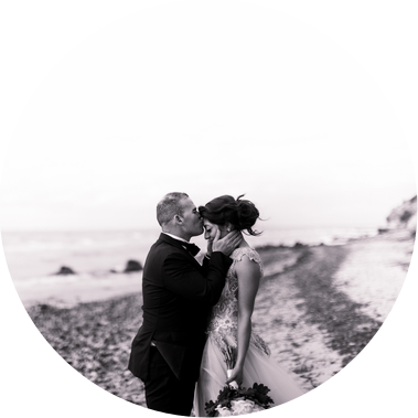 Wedding Photography Melbourne - Couple shoot with city background