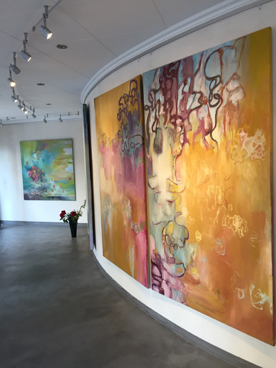 Beachwalk paintings large diptych in Gallerie Esquisse Nyon.
