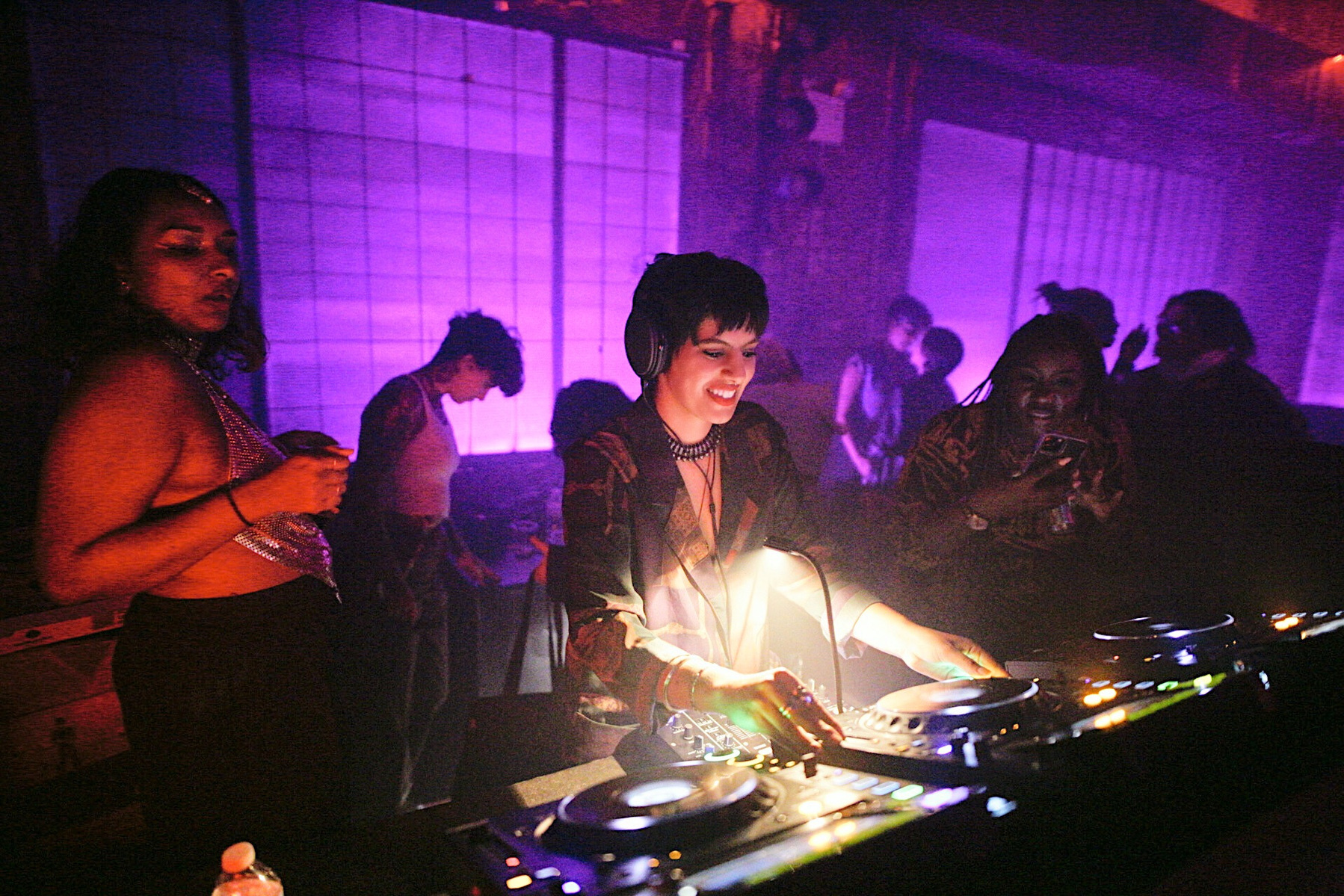 Dj'ing for NTS as the "Sort Of" Premiere Party in NYC (11/2021)
