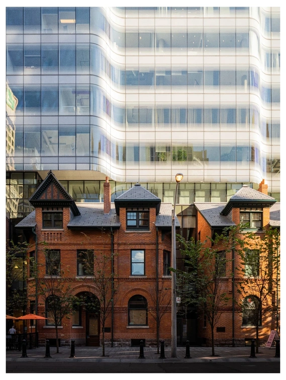 7 St. Thomas Street | Photo by Alan Chakota