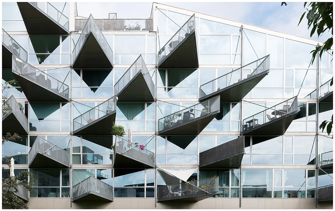 Triangular Balcony - Architectural photography